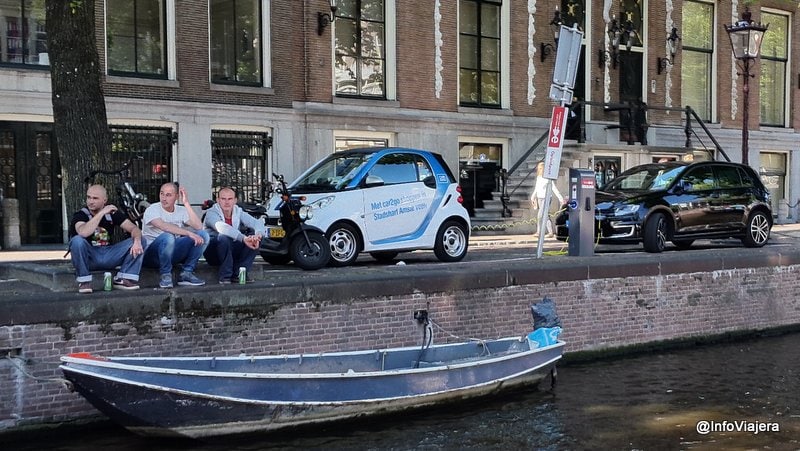 Crucero_Canales_Amsterdam_Auto_Electrico_Amigos