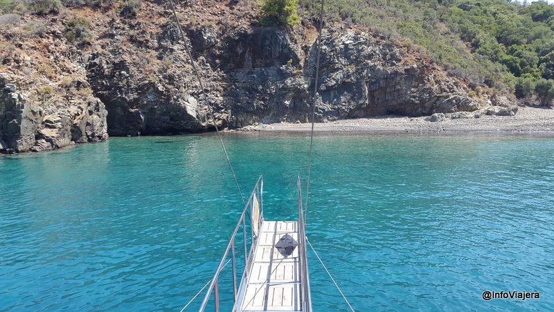 turquia_fethiye_navegacion_goleta_playa_tortugas