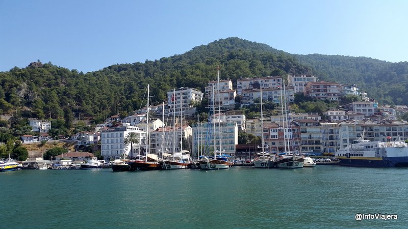 turquia_fethiye_navegacion_goleta_regreso_a_puerto