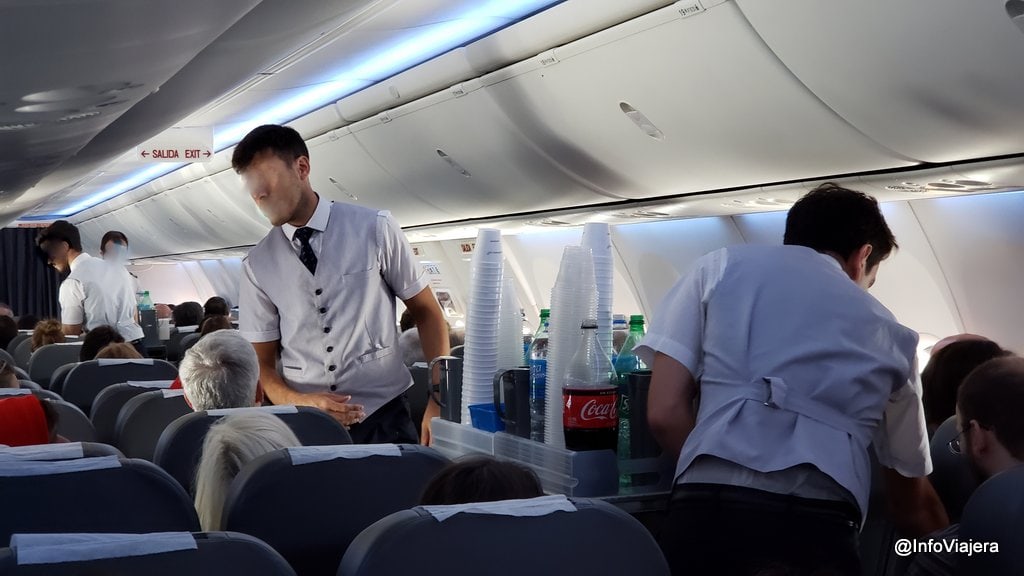 Volando con Aerolíneas Argentinas desde Mar del Plata a Bariloche con  conexión en Buenos Aires (Parte 2) - Info Viajera