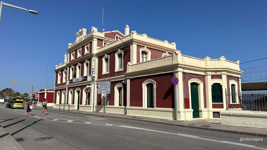 Estación Tren Montgat Barcelona Cataluña Espana