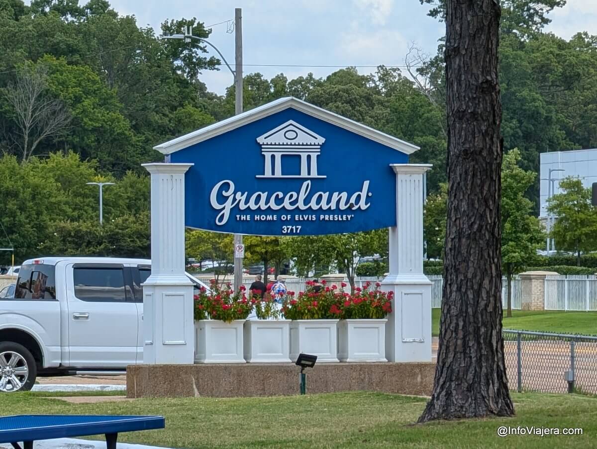 La visita al museo de Elvis Presley en Graceland, Memphis (Estados Unidos)