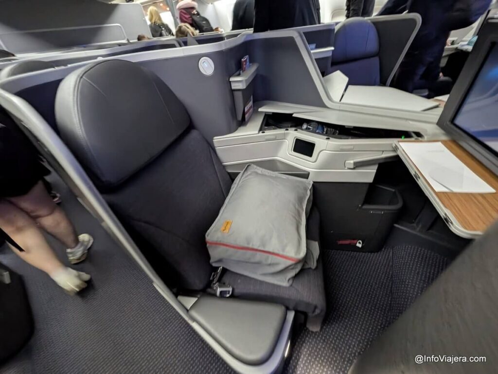 Relato de vuelo New York - Buenos Aires con American Airlines en clase
