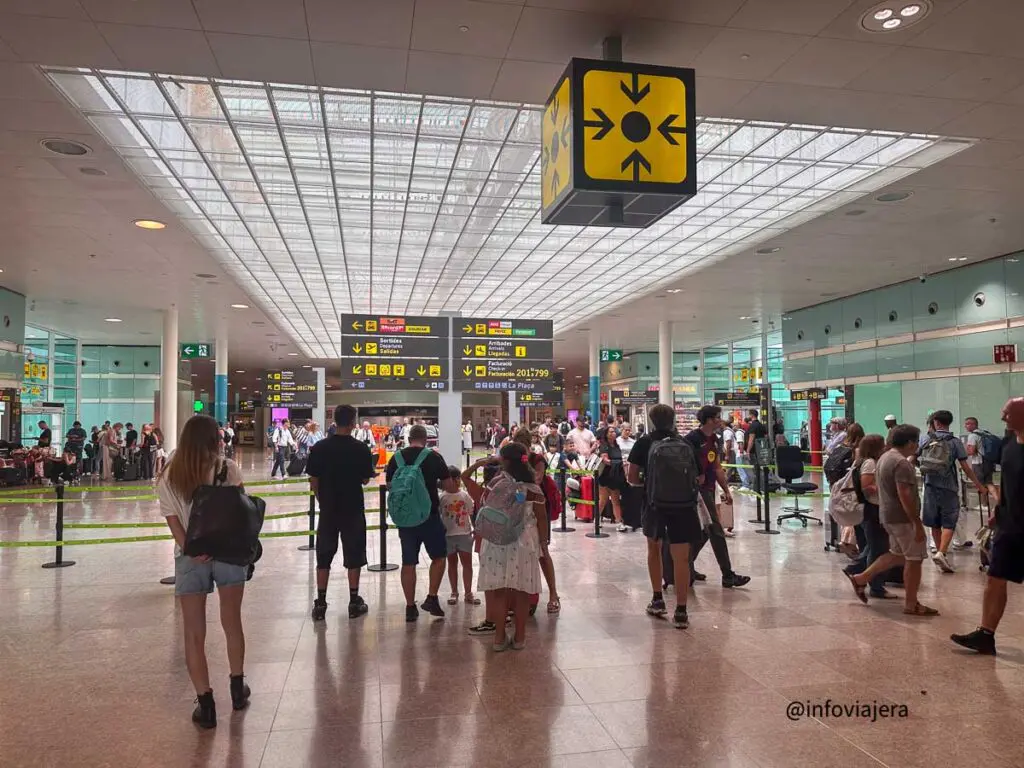 Aeropuerto de Barcelona T1 Ingreso